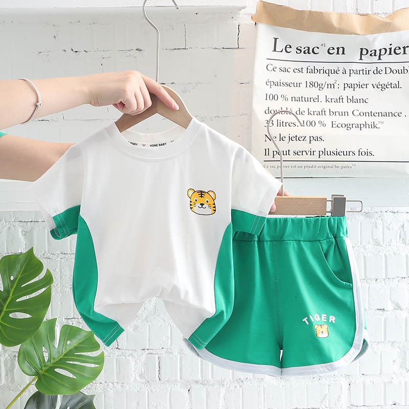 Yürümeye başlayan erkek bebek  - Baby Clothing Model incelemesi ve fiyatı
